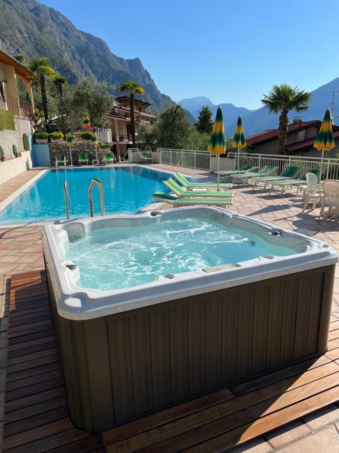 Appartamenti Villa Clivia Limone sul Garda Exterior foto
